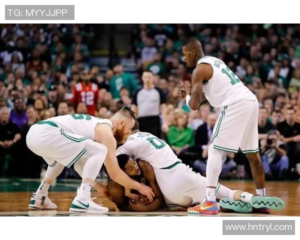 魔术与骑士东部决赛首战精彩回顾与赛后分析