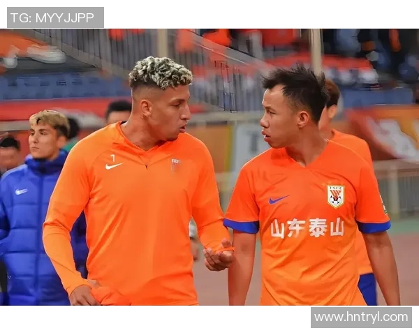 鲁能与上港对决引发国外媒体热议赛场表现与战术分析 鲁能与上港对决引发国外媒体热议赛场表现与战术分析